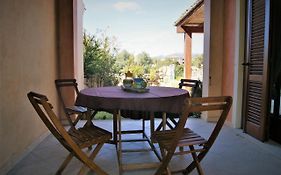beachfront- sulla spiaggia villetta indipendente